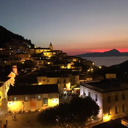 La Torre Bed and Breakfast